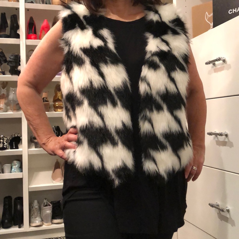Michael Kors Fur Vest Houndstooth